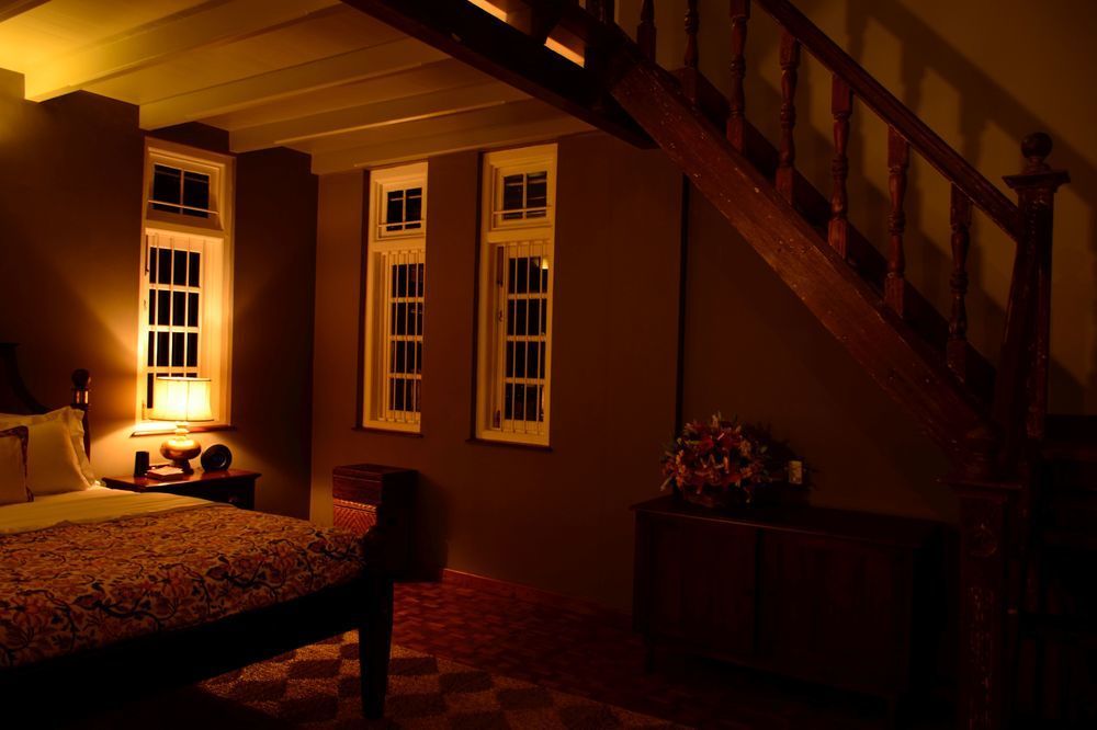 Maniumpathy Hotel Colombo Luaran gambar